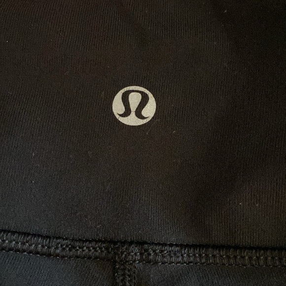 Lululemon Black Active Leggings Size 4 - Picture 3 of 4